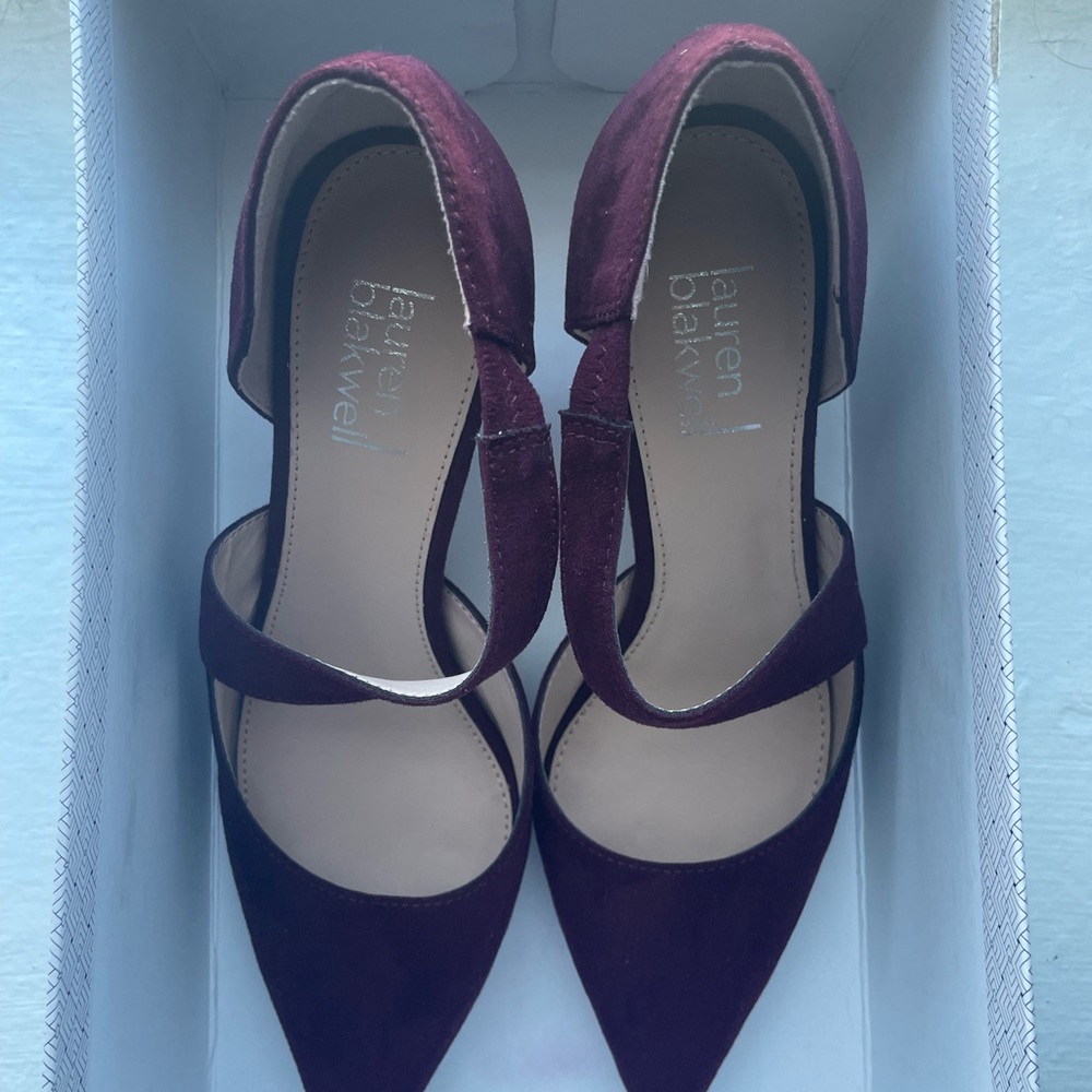 Burgundy kitten heels(brand new)